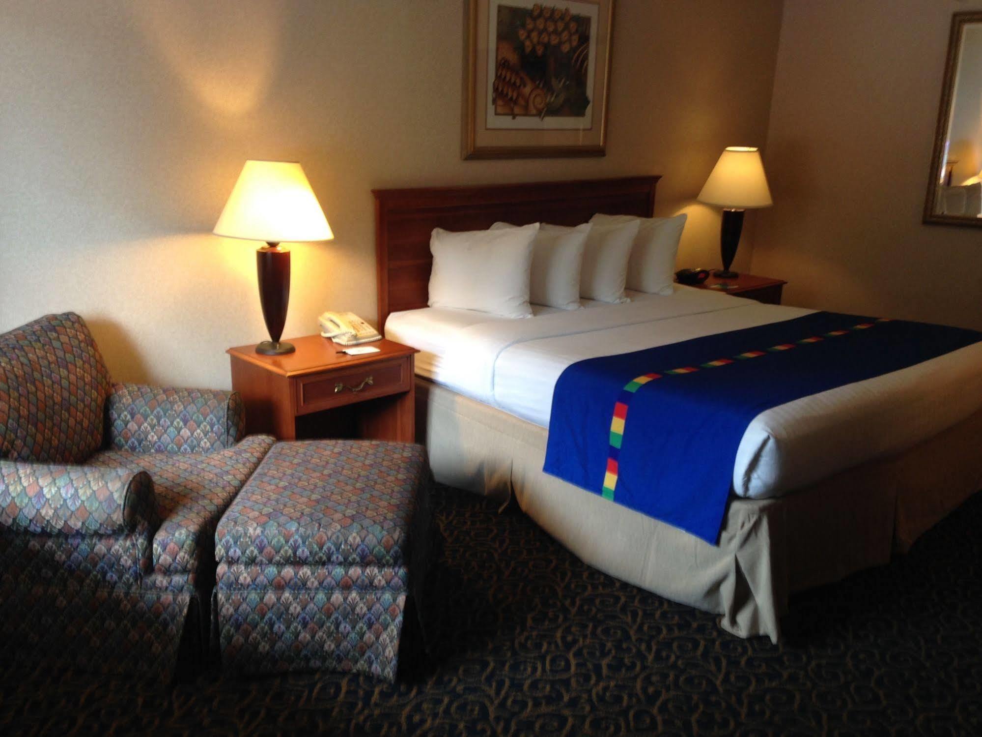 Park Inn By Radisson Harrisburg West Mechanicsburg Esterno foto