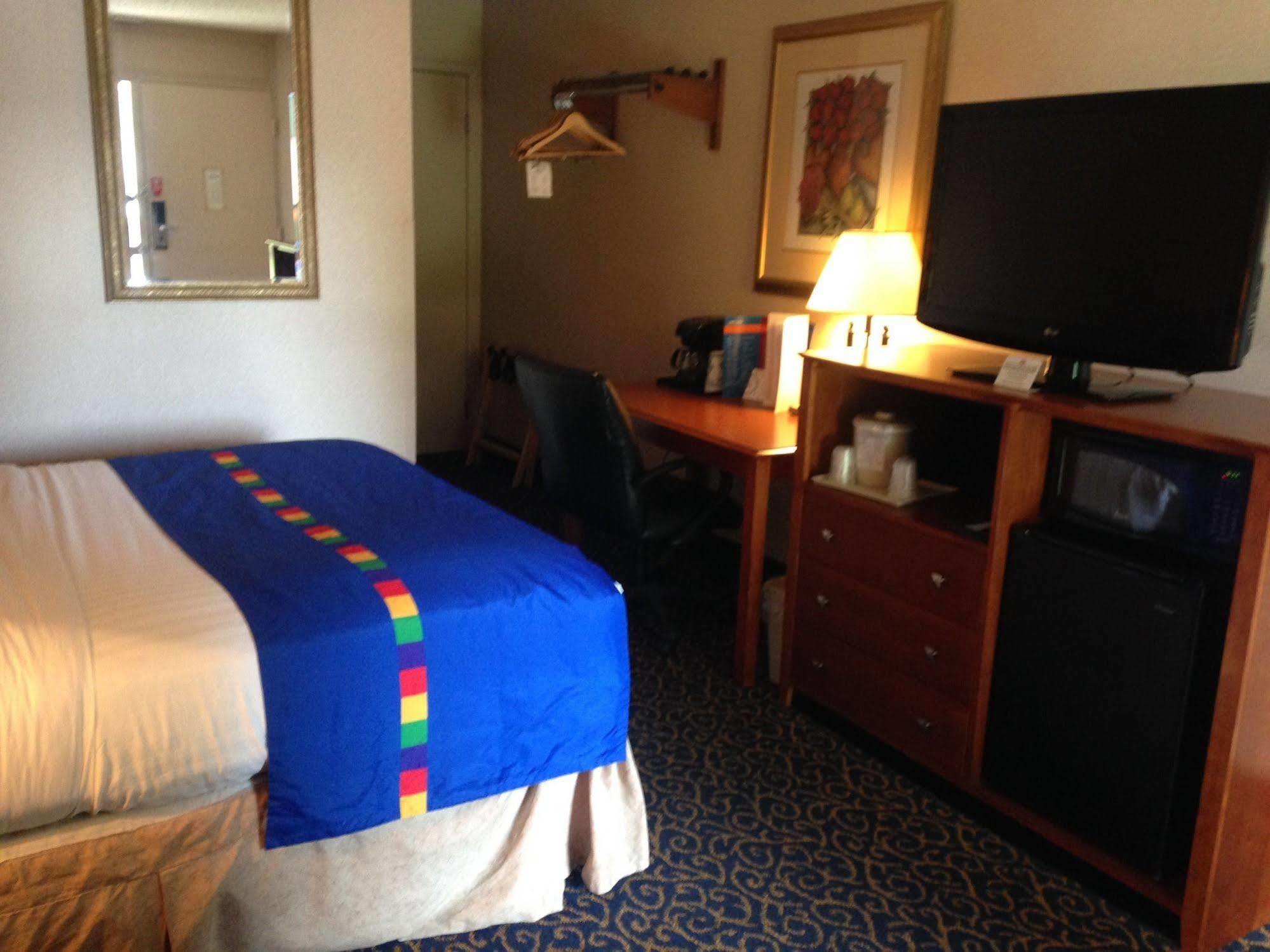 Park Inn By Radisson Harrisburg West Mechanicsburg Esterno foto