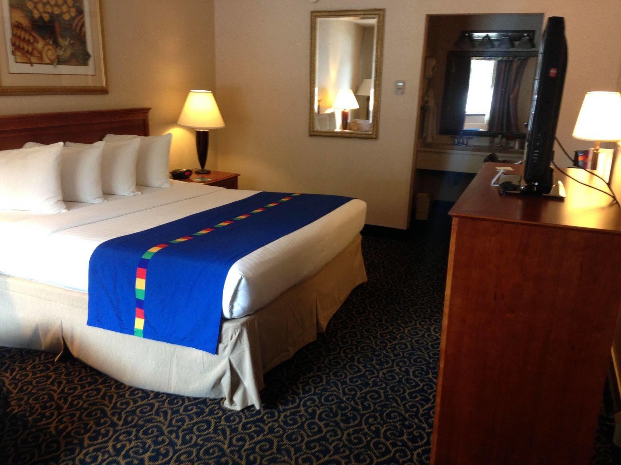 Park Inn By Radisson Harrisburg West Mechanicsburg Esterno foto
